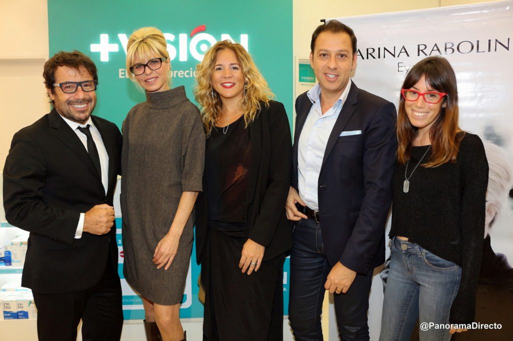 Karina Rabolini y Ricky Sarkany presentaron sus nuevas colecciones de  lentes en +Visión de Distrito Arcos | Panorama Directo